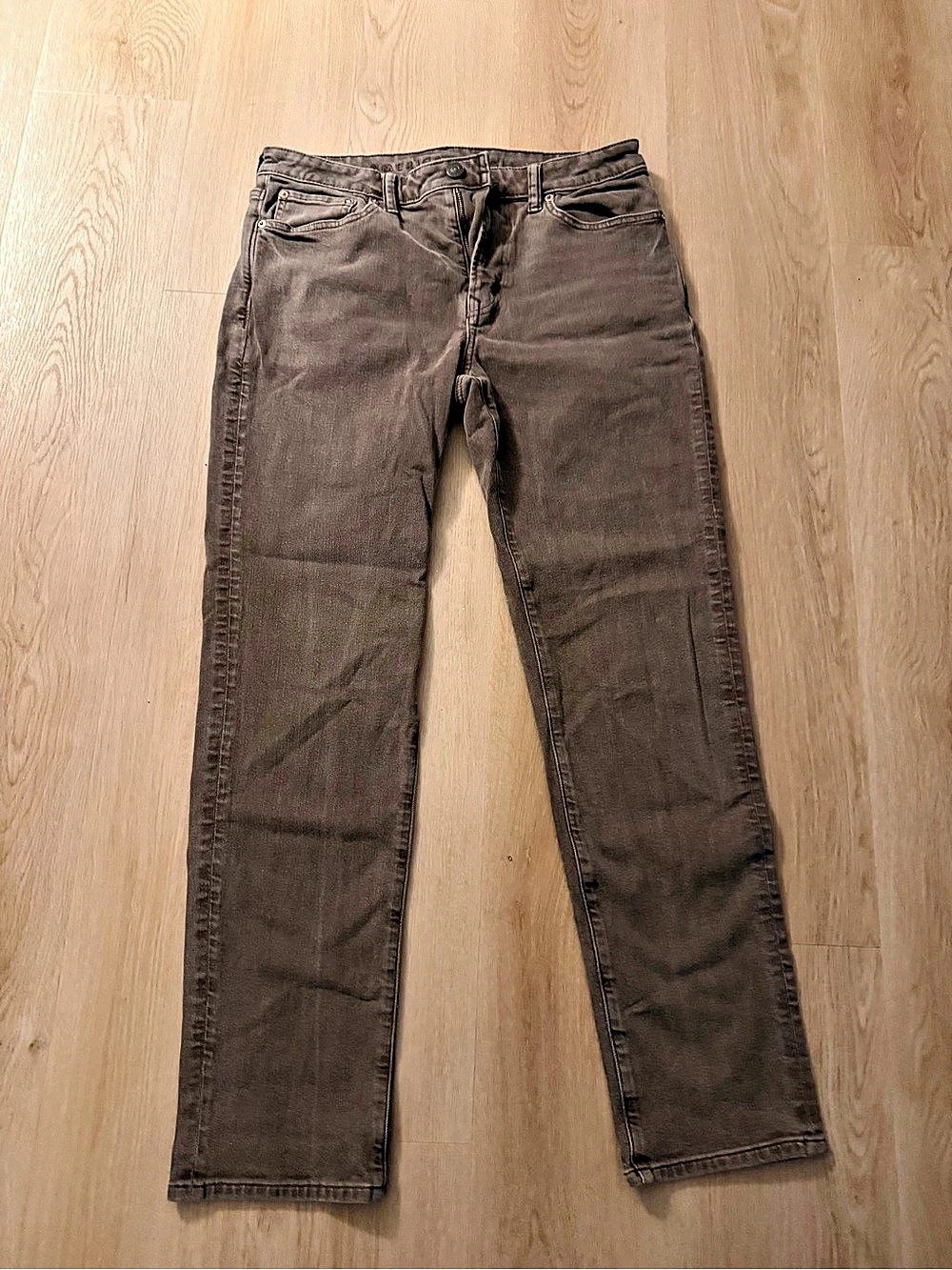 American Eagle Outfitters Men's Straight Leg Jeans in Brown 32x32